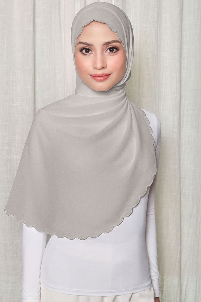 Leily Scallop Chiffon Headscarf - Mint Grey - Image 1