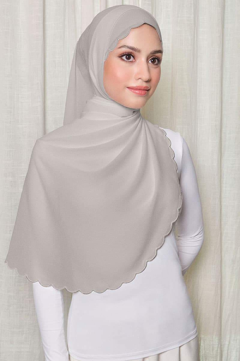 Leily Scallop Chiffon Headscarf - Mint Grey - Image 2