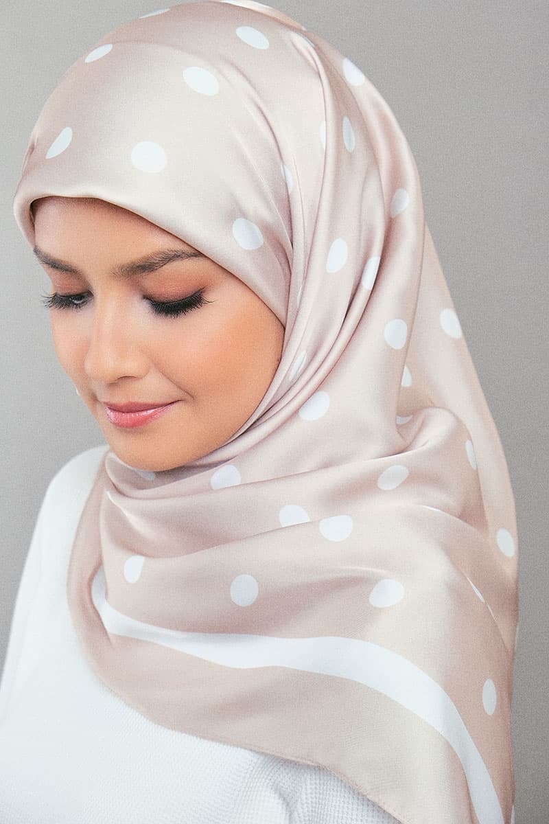 Andie Satin Printed Square Headscarf - Beige/White Dots - Image 2