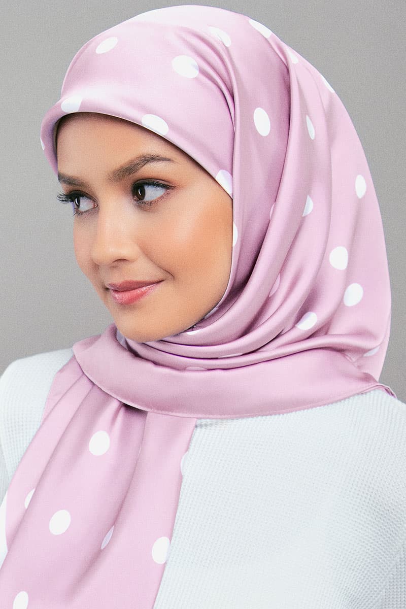 Andie Satin Printed Square Headscarf - Pink/White Dots - Image 3
