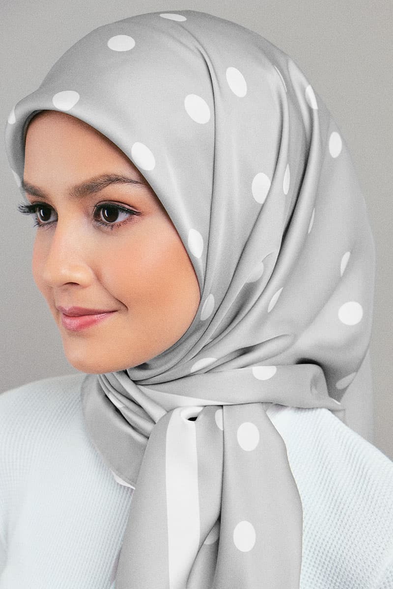 Andie Satin Printed Square Headscarf - Grey/White Dots - Image 2