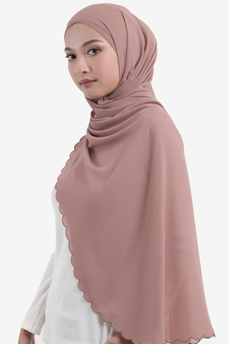Leily Scallop Chiffon Headscarf - Cedarwood - Image 1