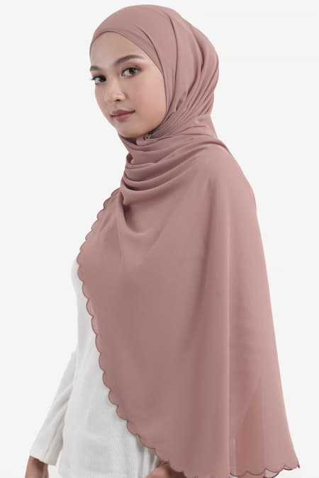 Leily Scallop Chiffon Headscarf