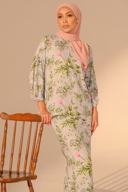 Zuhayra Blouse & Skirt - Blue Orchard