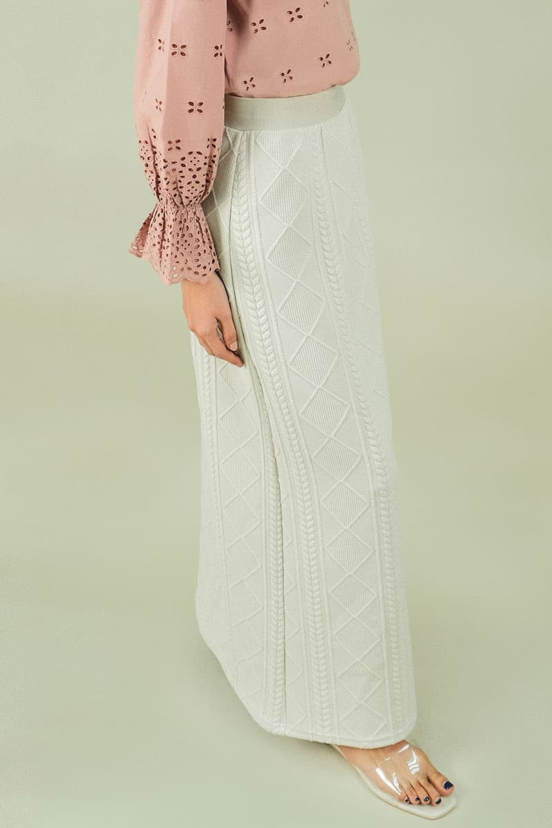 Keiry Pencil Skirt - Oat Milk - Image 3