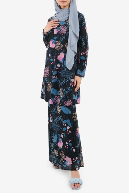 Gembira Blouse & Skirt - Black Safari