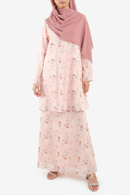 Gembira Blouse & Skirt - Peach Camellia
