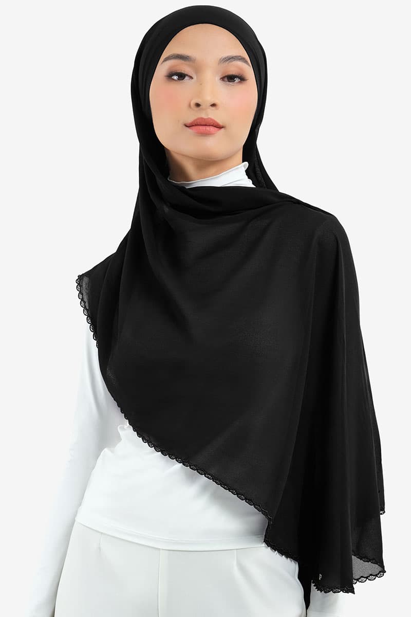Aisyah Scallop Headscarf - Black - Image 1