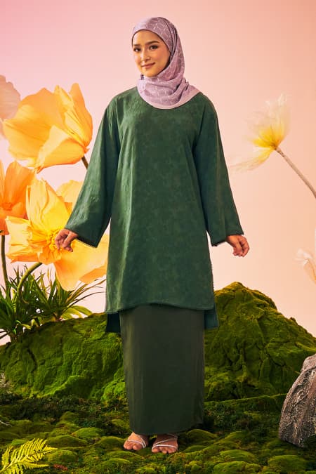 Teluki Blouse & Skirt - Hunter Green