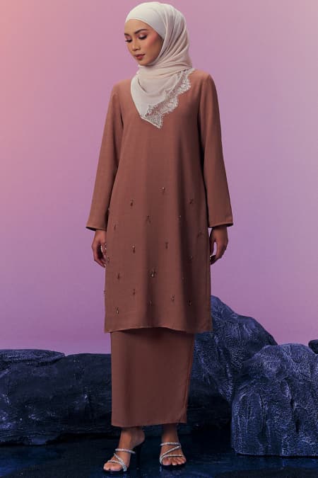 Shylia Blouse & Skirt - Pecan