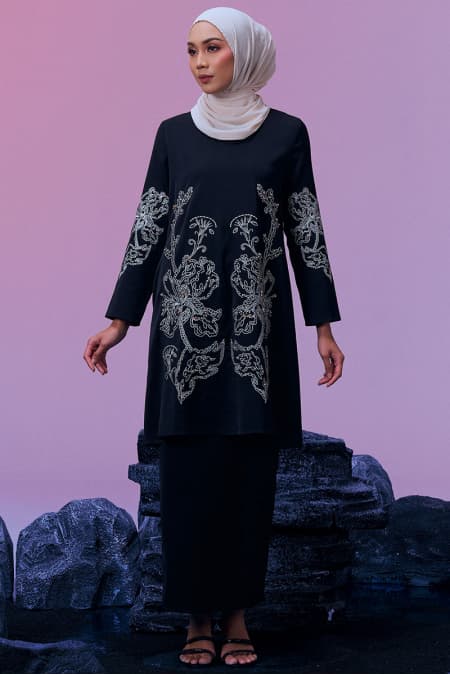 Larimar Blouse & Skirt - Black