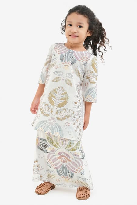 KIDS Kledang Set - White