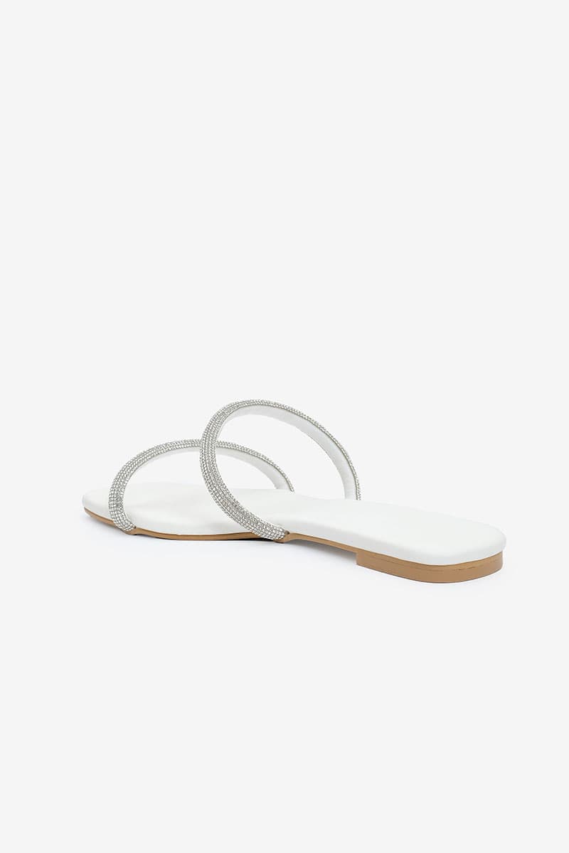 Izzati Slip-On Flat - White - Image 6