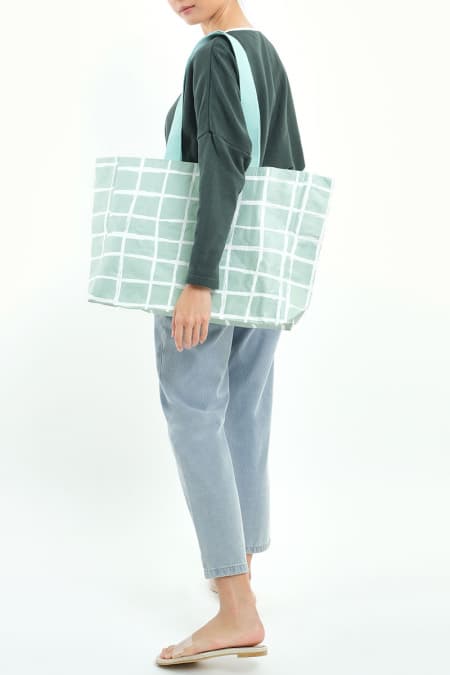 Roomy Big Tote - Green Checkered