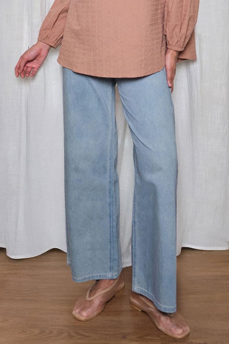 COTTON Naveya Wide Legged Pants - Light Wash - Image 1