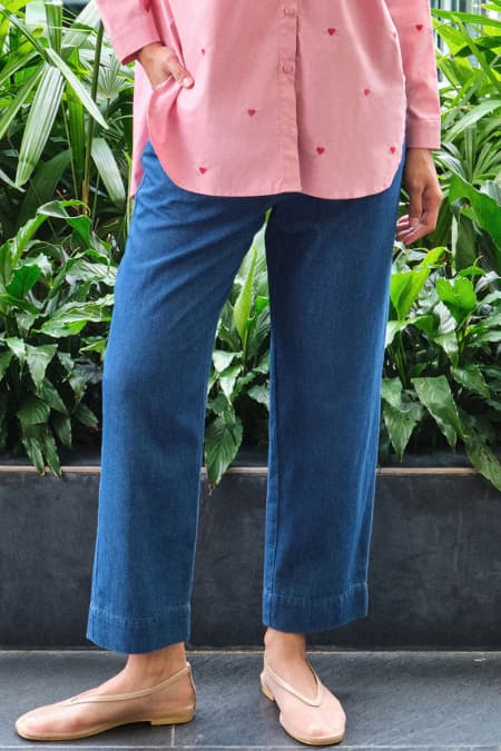 COTTON Hemera Mom Jeans - Medium Wash