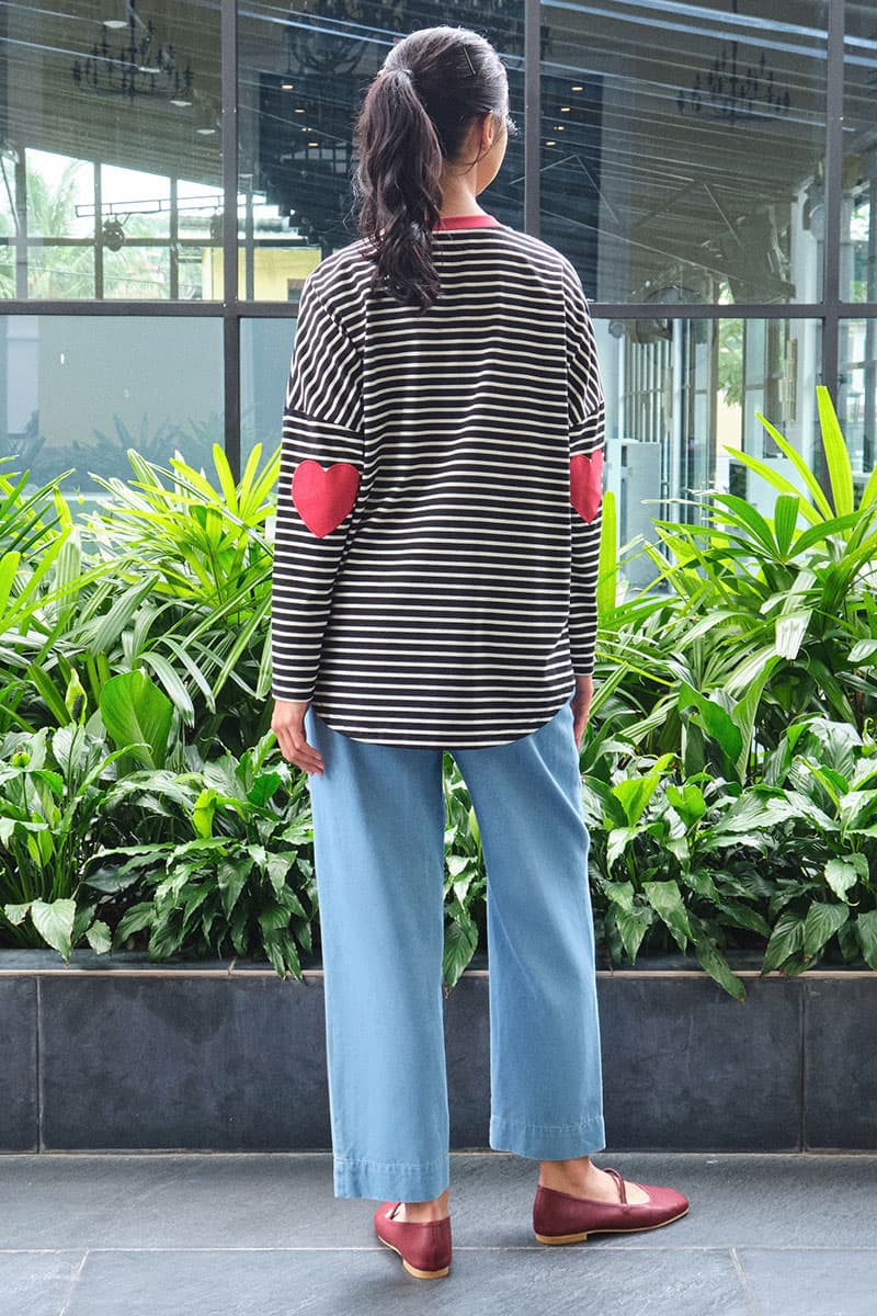 COTTON Hemera Mom Jeans - Light Wash - Image 4