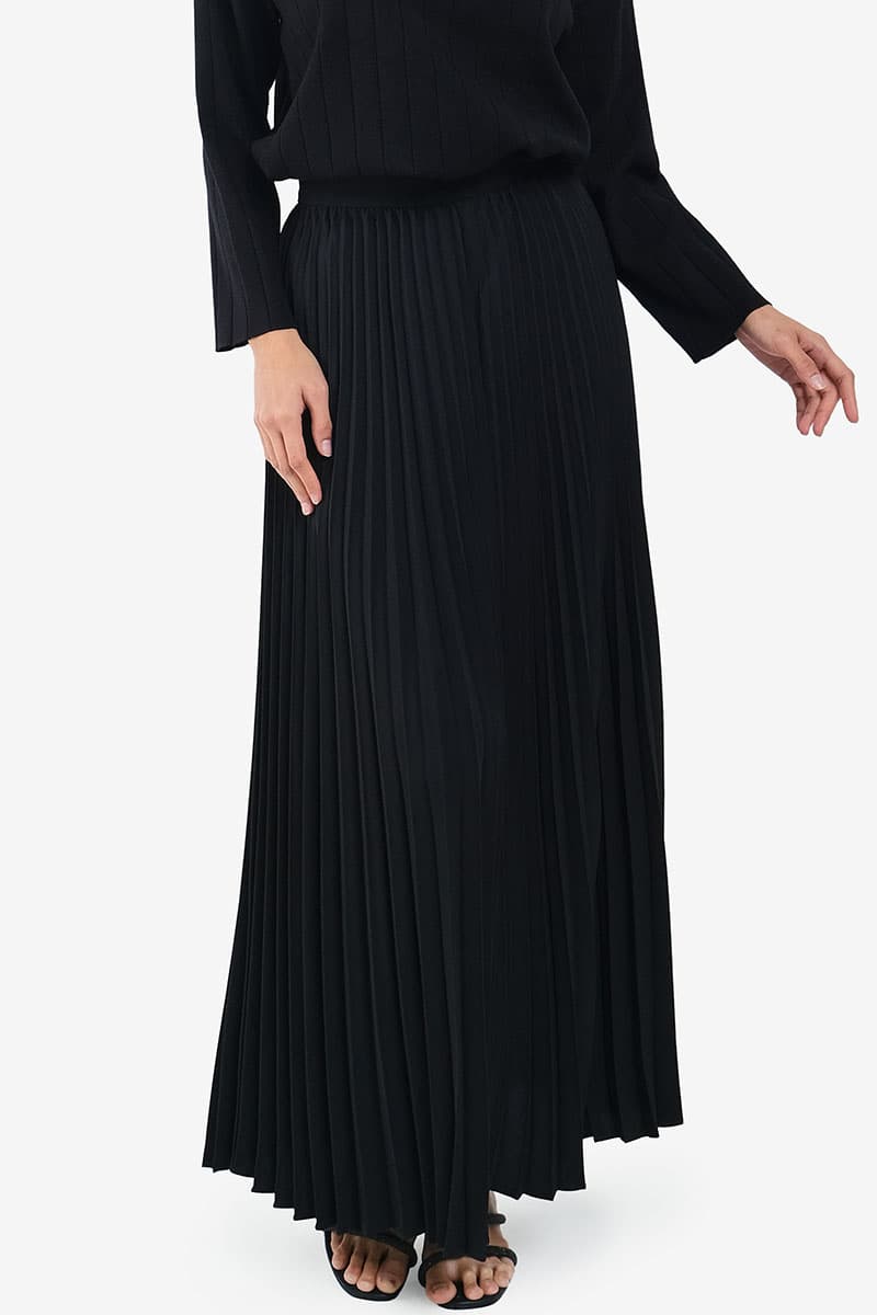 Haunani Pleated Maxi Skirt - Black - Image 1
