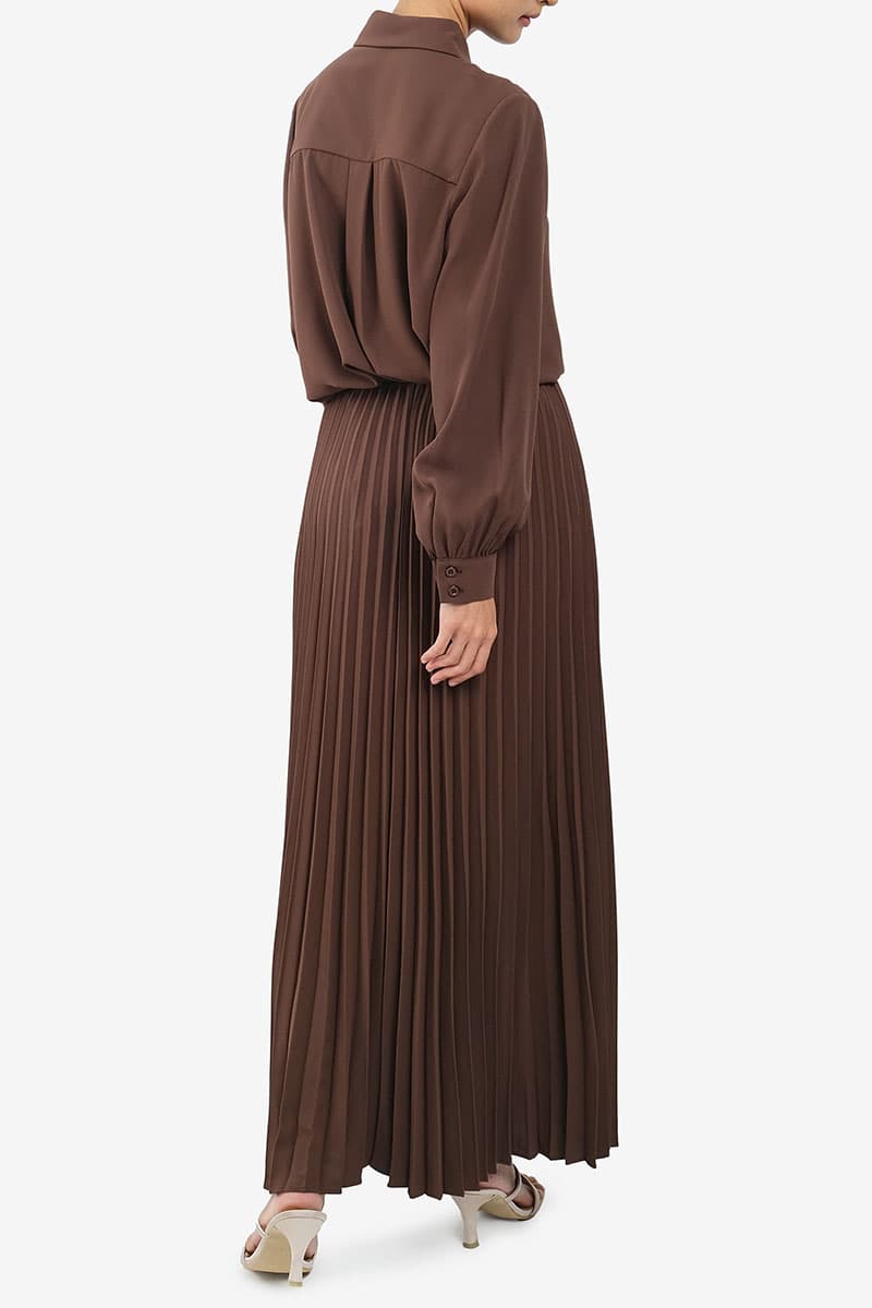Haunani Pleated Maxi Skirt - Pinecone - Image 4
