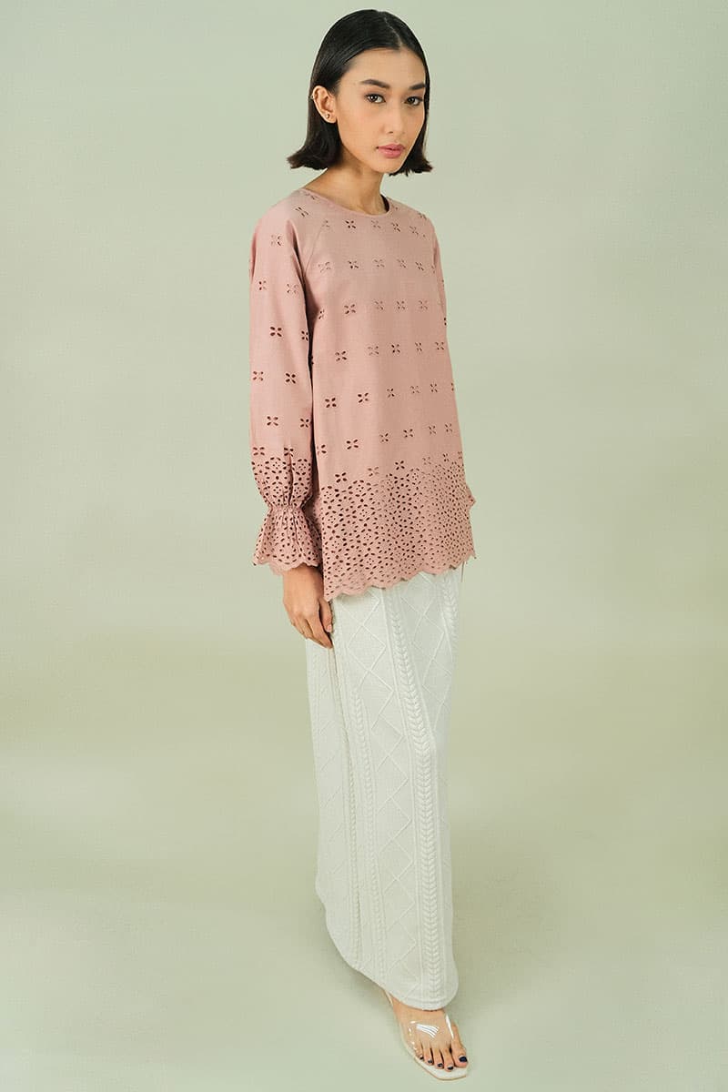 Chevelle Smock Sleeve Blouse - Dusty Pink - Image 3