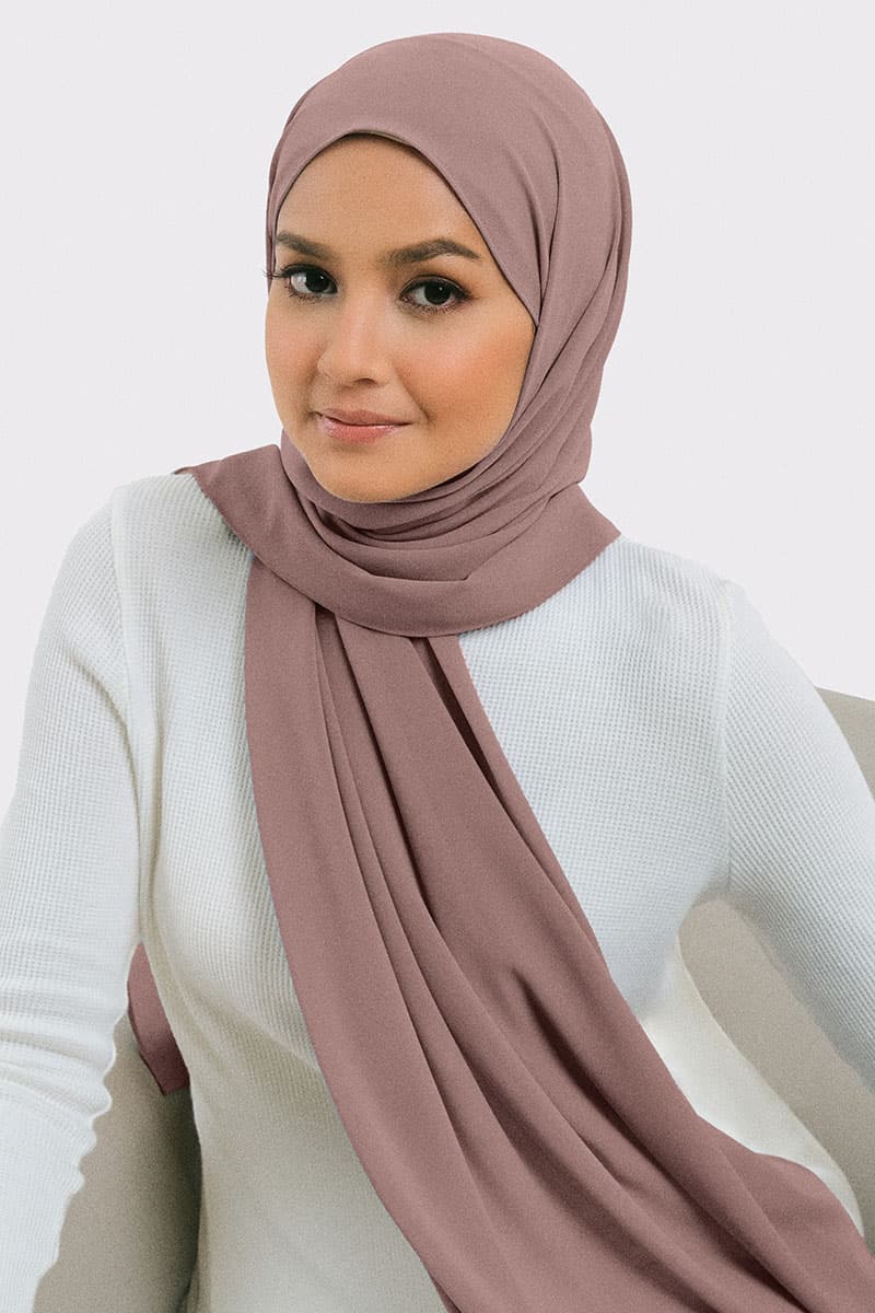 Aida Chiffon Tudung Headscarf - Cedarwood - Image 1