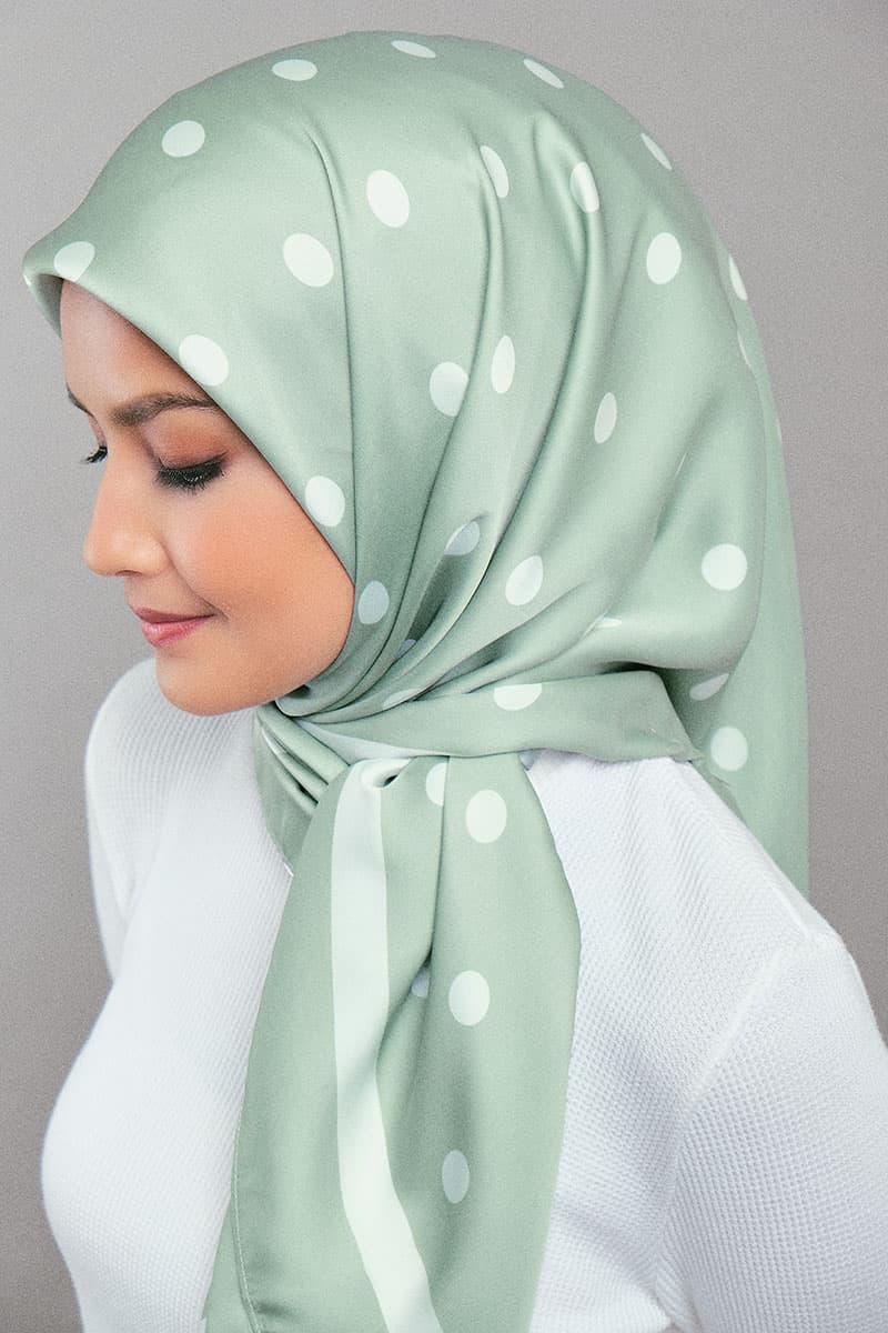 Andie Satin Printed Square Headscarf - Seafoam/White Dots - Image 2