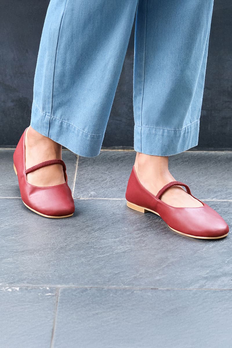Katiya Round-Toe Ballet Flat - Mahogany - Image 6
