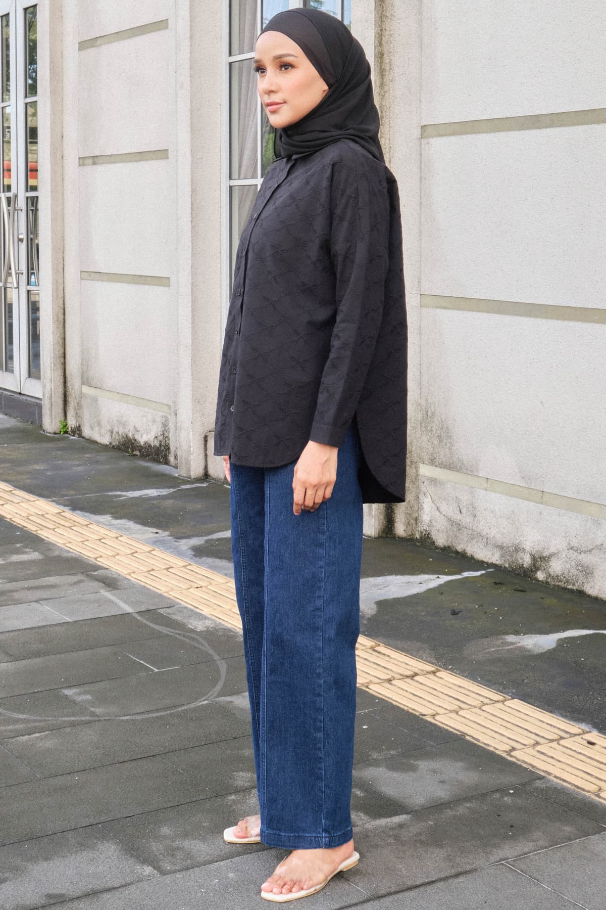 Yamila Front Button Shirt - Black Bow - Image 3