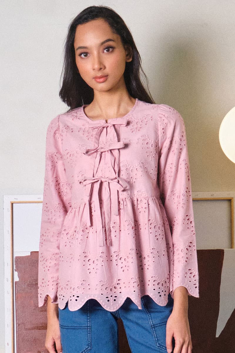 Sevilla Gathered Waist Blouse - Blossom - Image 1