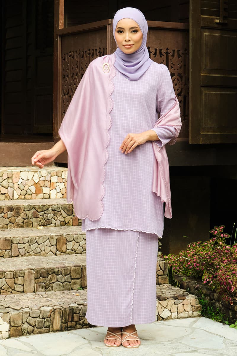 Suci Scallop Selendang - Rose Mauve - Image 4