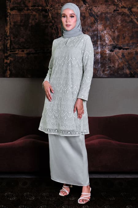 Budi Blouse & Skirt - Cream/Pale Aqua