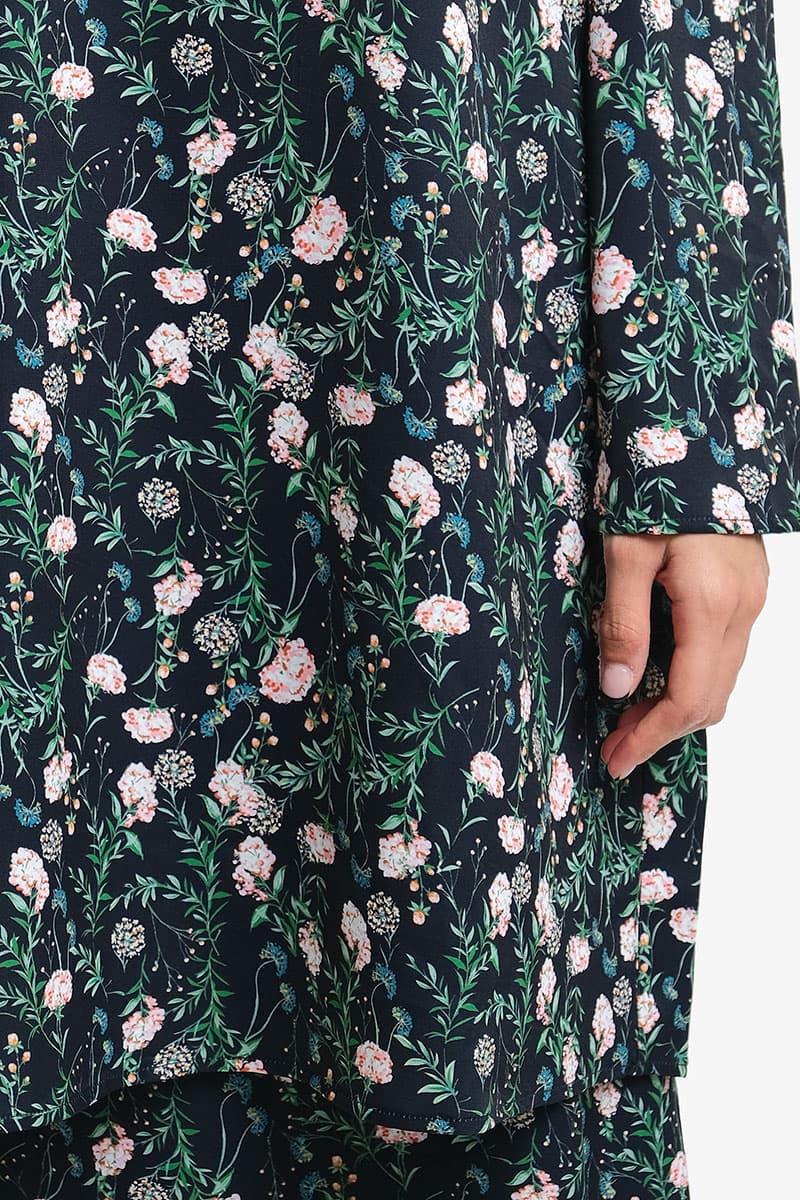 Jenab Puff Shoulder Blouse - Black Garden - Image 6