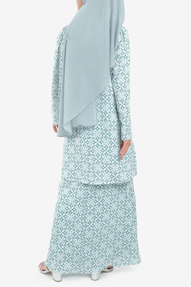 Jenab Puff Shoulder Blouse - Mint Motif - Image 5