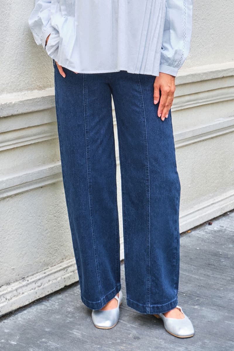 COTTON Muhsina Straight Cut Jeans - Dark Wash - Image 1