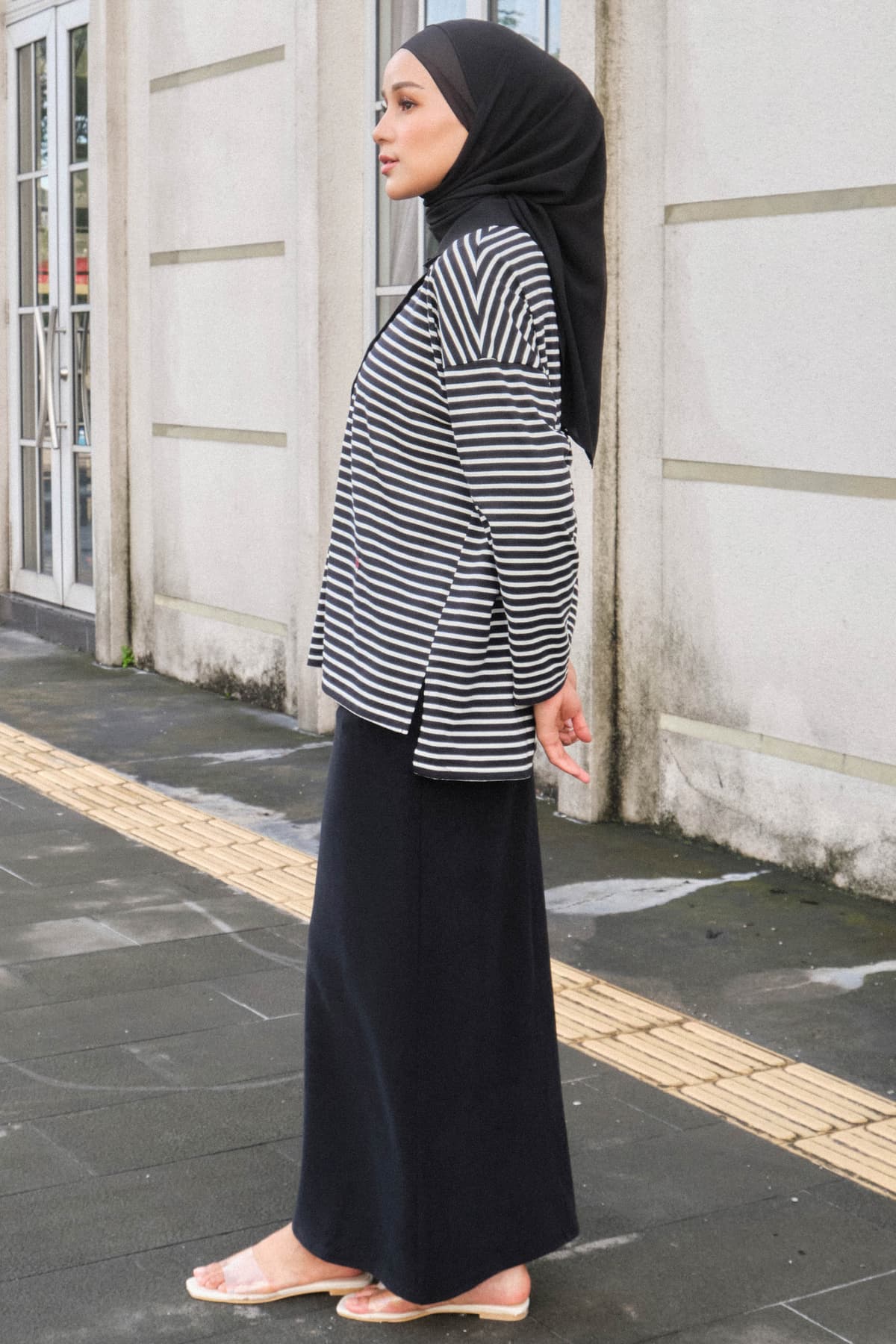 Urszula Pencil Skirt - Black - Image 3