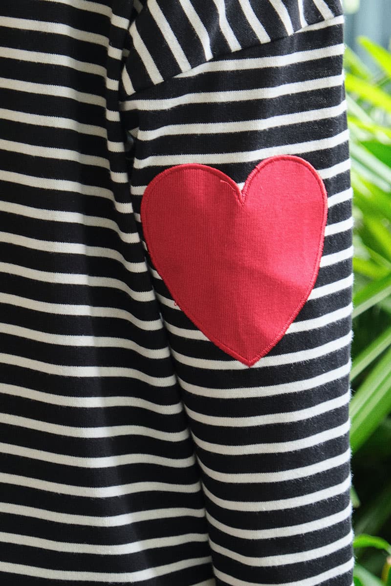 Inas Drop Shoulder Tee - Black/Red - Image 5