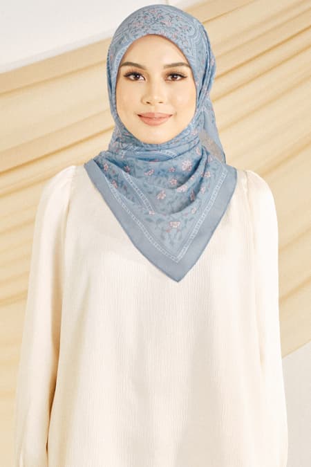 Inara Bawal Headscarf - Cloud Blue