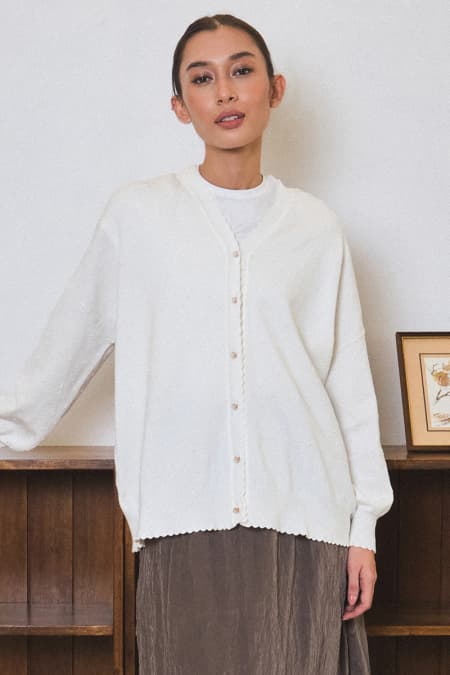 Wisama Drop-Shoulder Cardigan - White