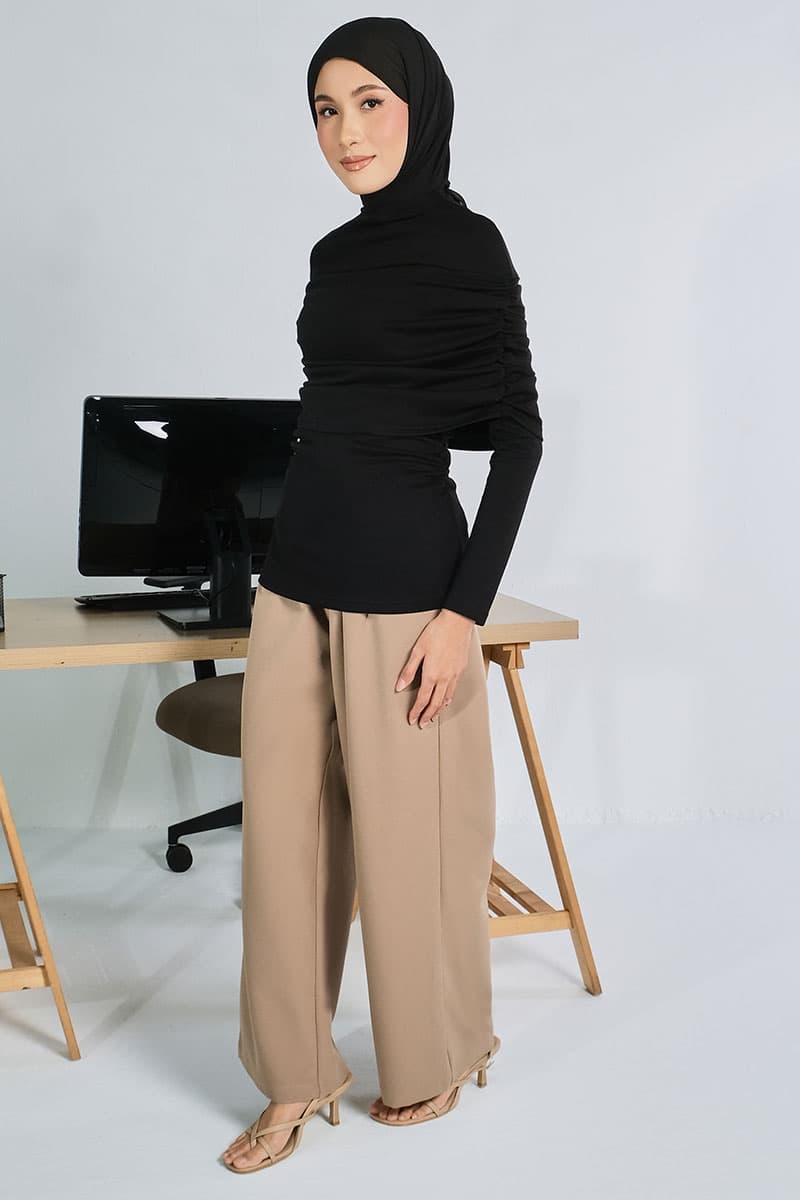 Falak Gathered Blouse - Raven - Image 3