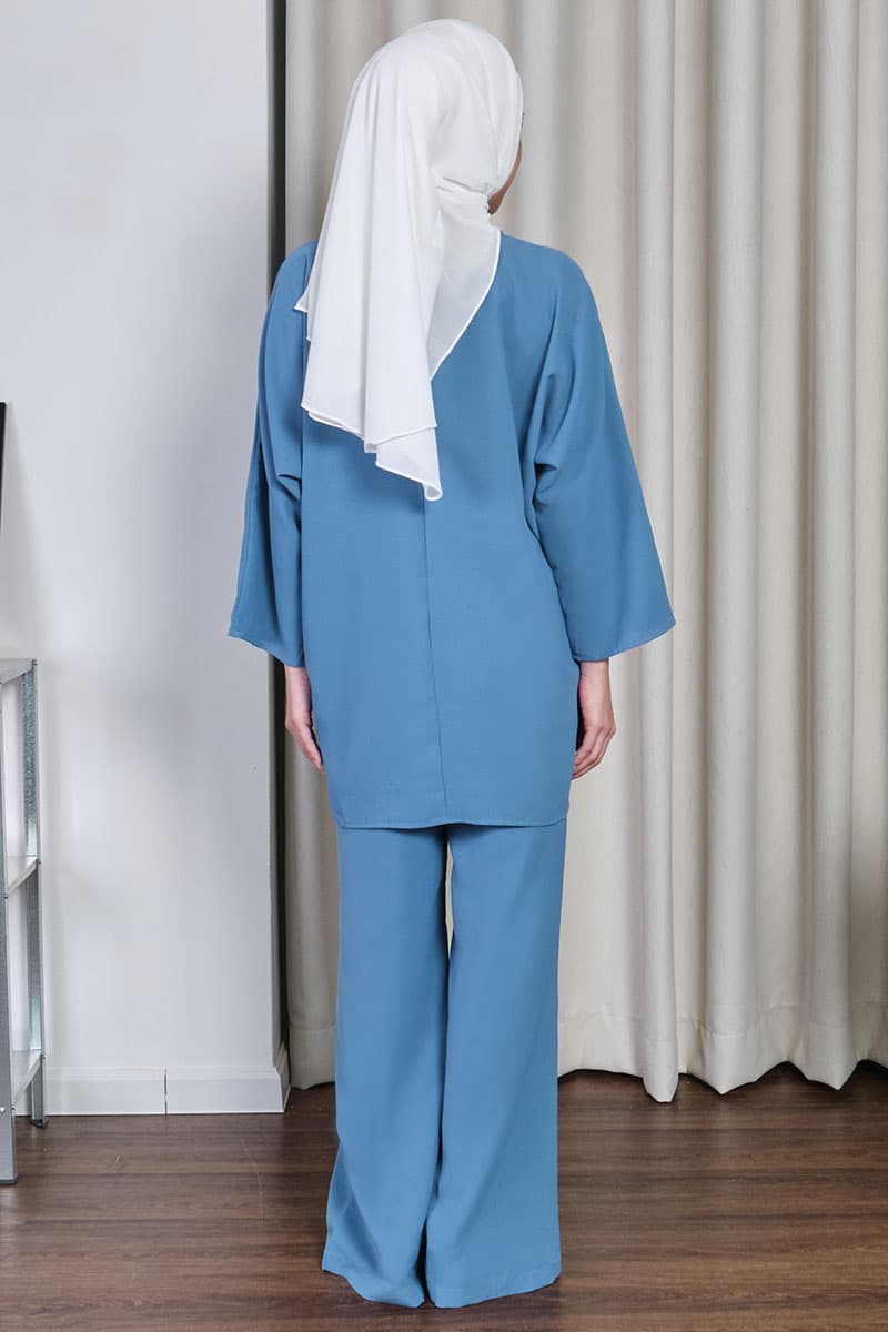 Ford Straight Cut Pants - Blue - Image 4