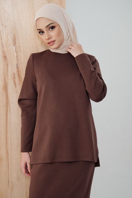 Melon Round Neck Blouse - Pinecone