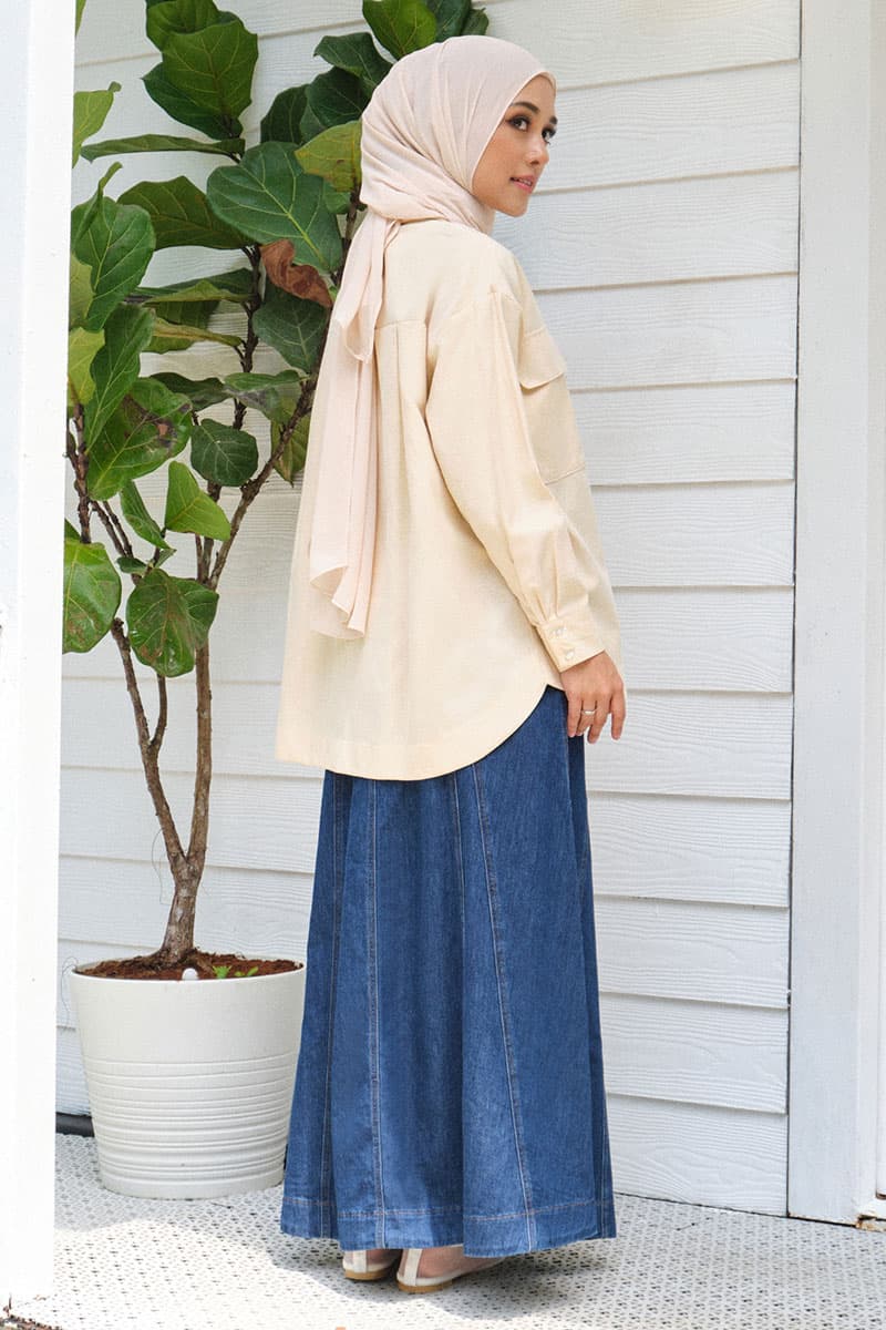 COTTON Joel Front Button Skirt - Medium Wash - Image 4