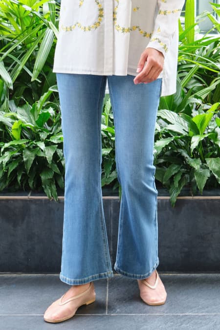 COTTON Rover Bootcut Pants - Light Wash