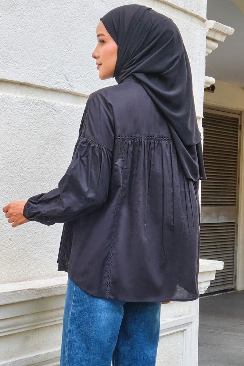 Hunter Henley Blouse - Black - Image 4