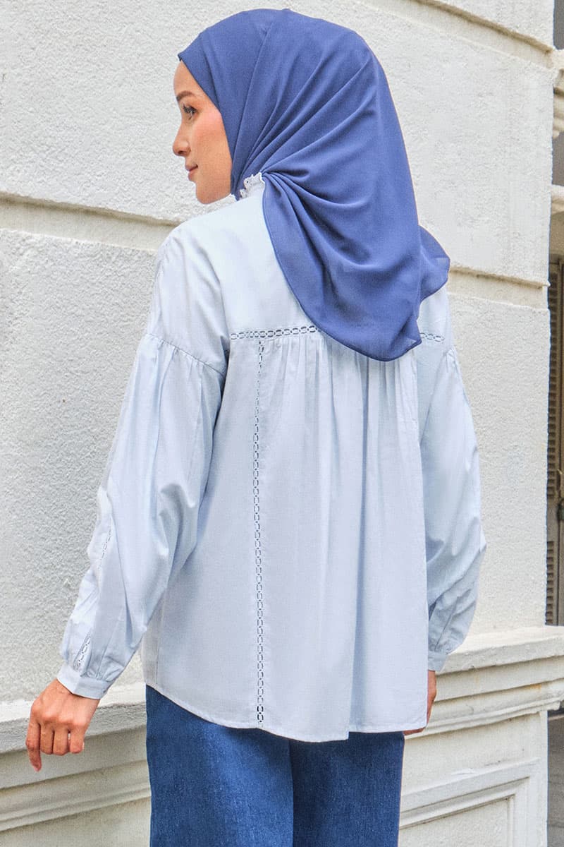 Hunter Henley Blouse - Ice Blue - Image 4