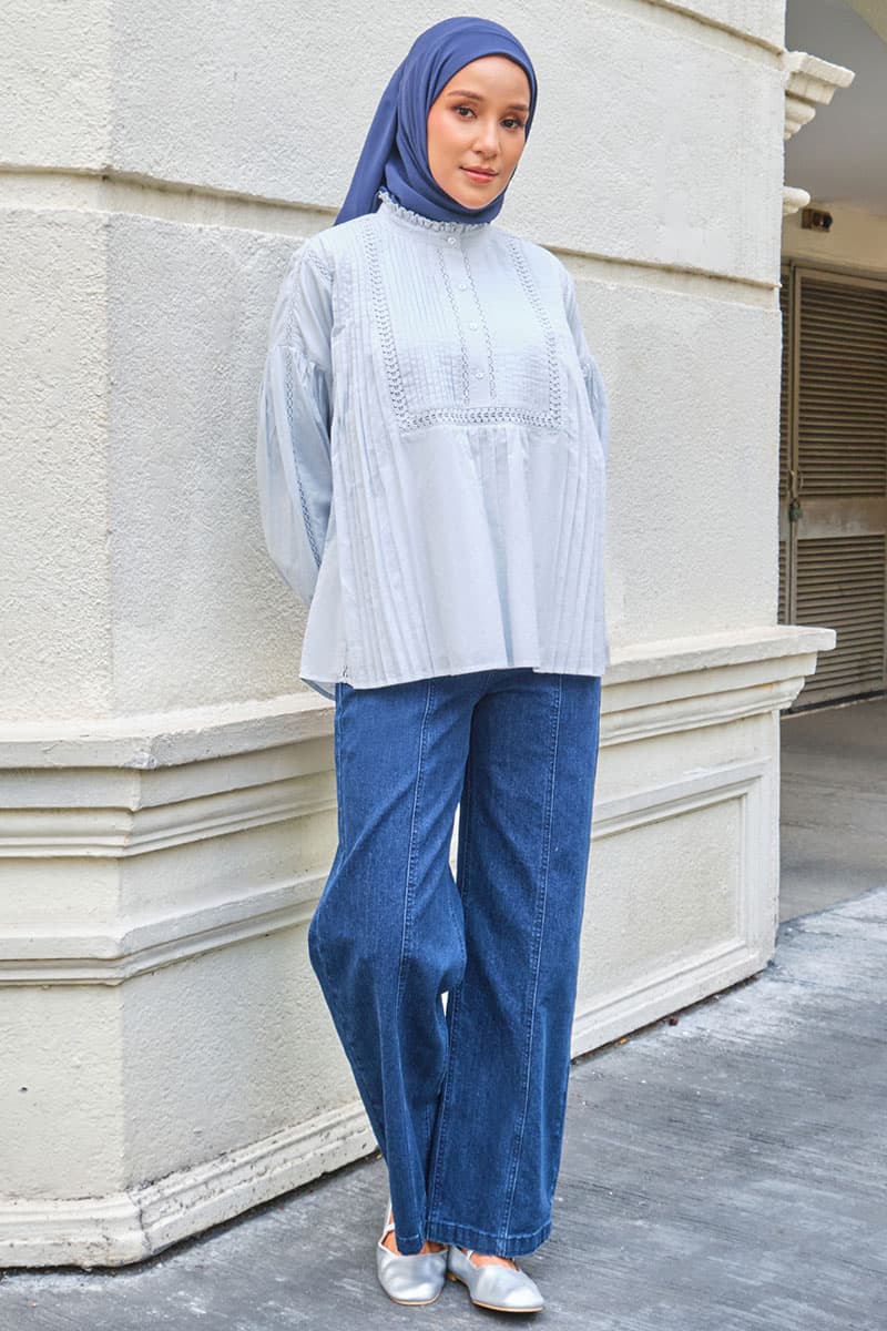 Hunter Henley Blouse - Ice Blue - Image 3