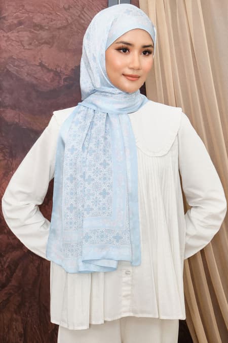 Thuraya Satin Rectangle Headscarf - Sky Blue
