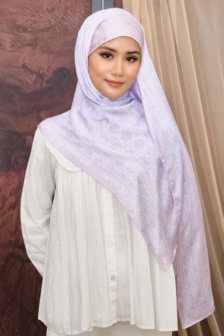 Thuraya Satin Rectangle Headscarf - Lilac