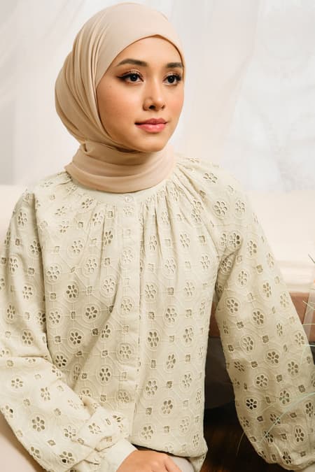 Jesse Front Button Blouse - Oatmilk