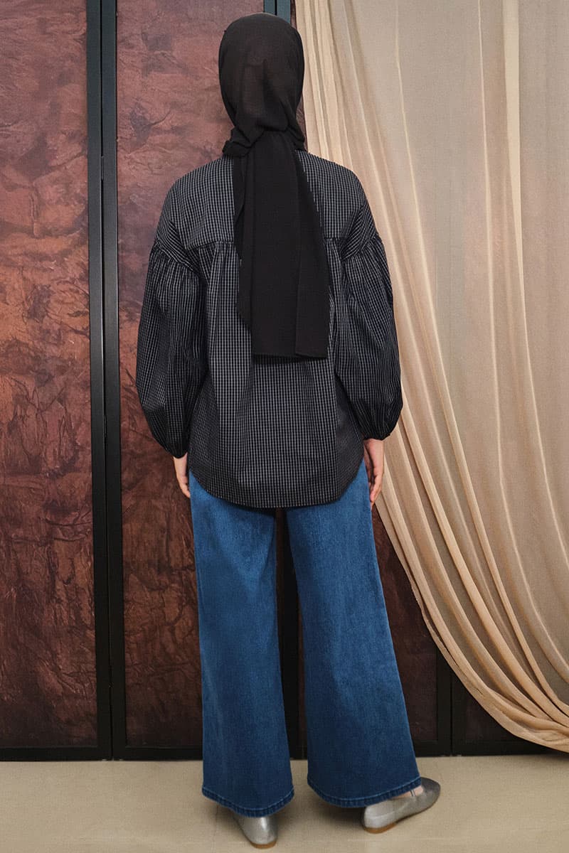 COTTON Ridge Wide Legged Jeans - Medium Wash - Image 4